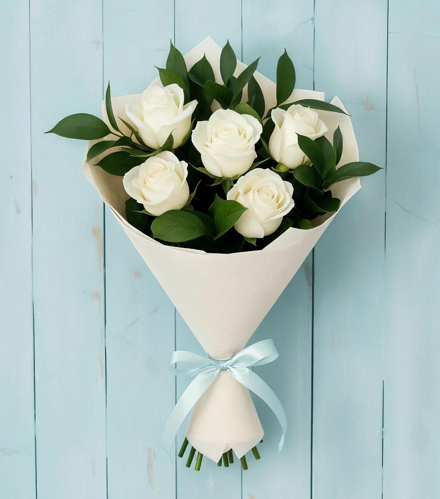 Букет цветов из: Розы в Ныроб