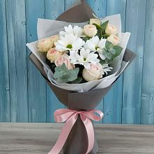 Букет цветов из:  Хризантемы и Розы #REPLACE_PRED# Ныроб