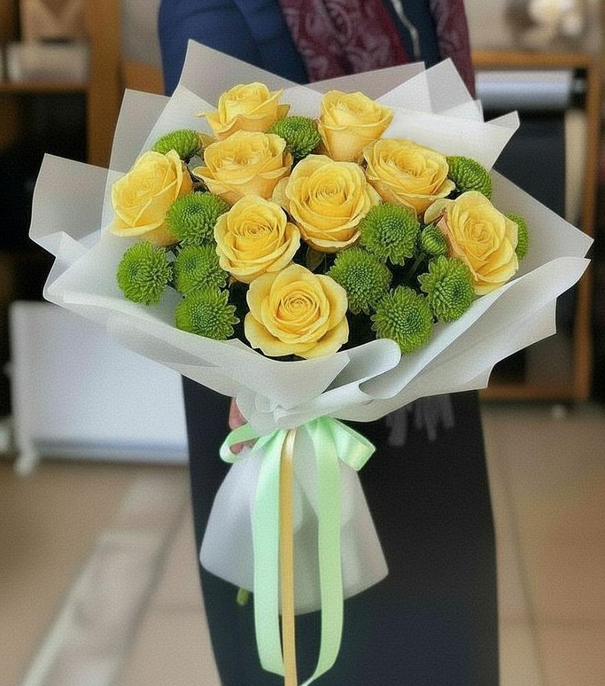 Букет цветов из: Хризантемы и Розы в Ныроб