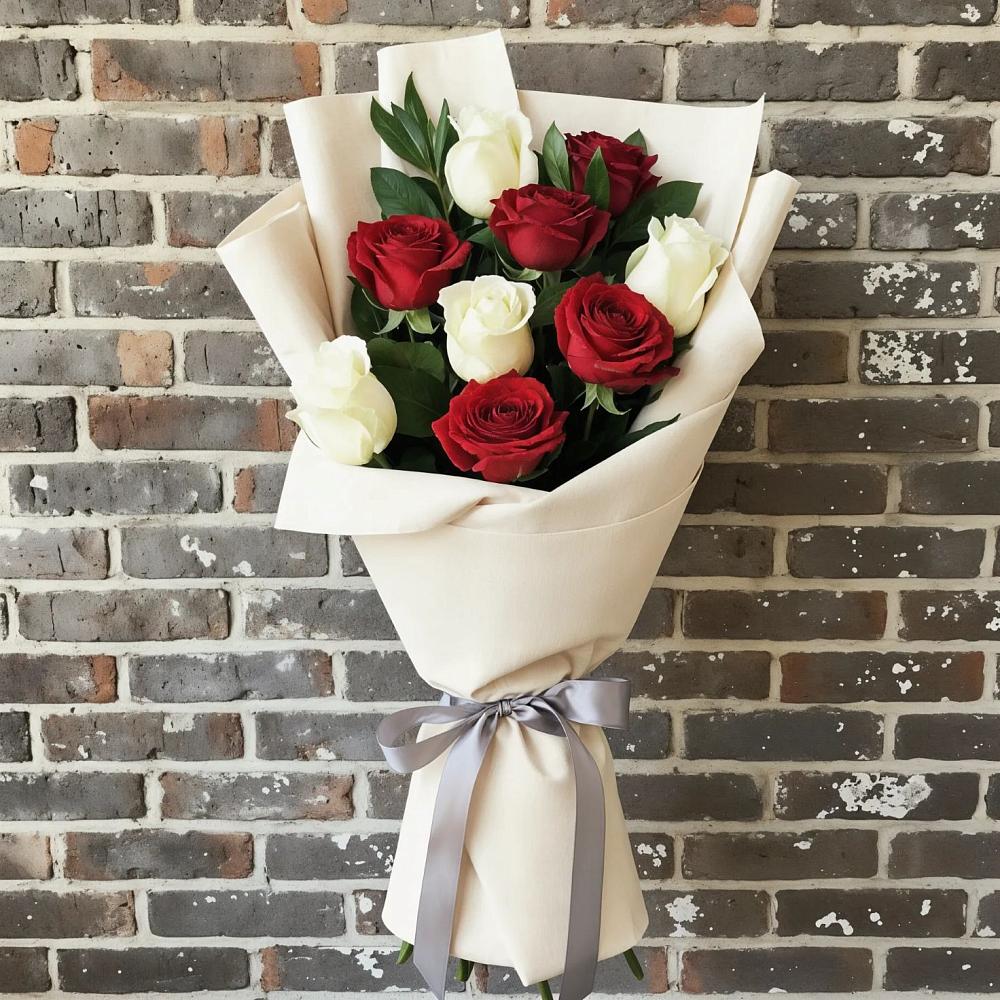 Букет цветов из: Розы в Ныроб