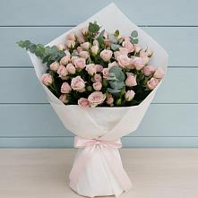 Букет цветов из:  Розы в Ныроб