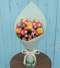 Букет цветов из:  Розы в Ныроб